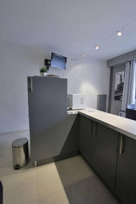 Appartement Avec Ascenseur La Defense Courbevoie Exterior photo